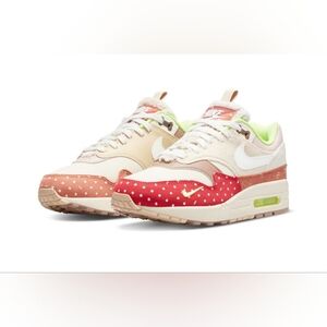 Nike Air Max 1 Sneakers - Red and Cream Polka Dot WOOF